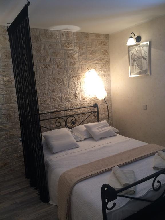 Old Town Apartment Sibenik Bagian luar foto