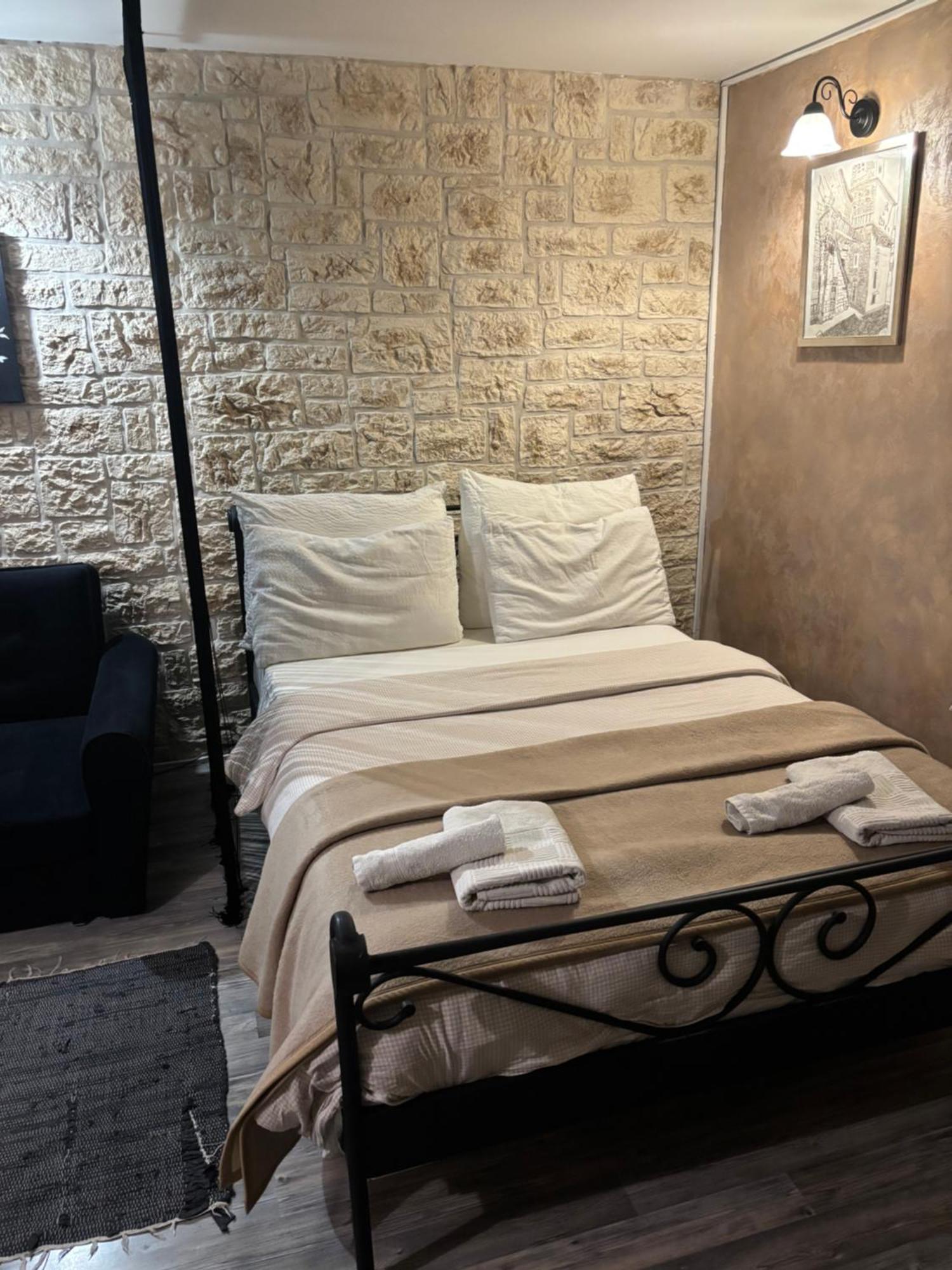 Old Town Apartment Sibenik Bagian luar foto